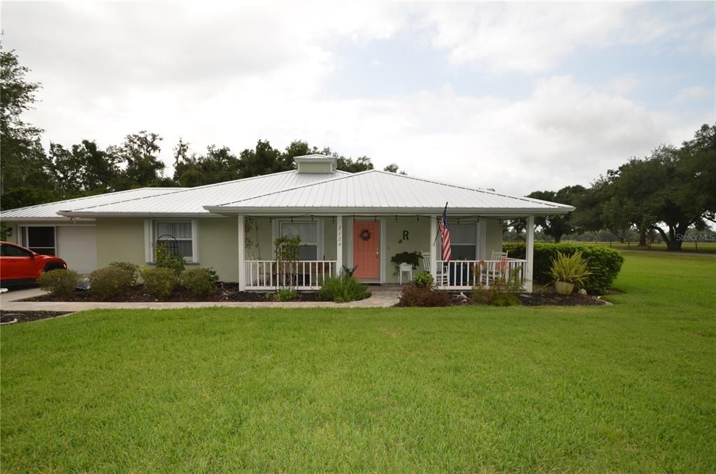 Active With Contract: $400,000 (3 beds, 2 baths, 1648 Square Feet)