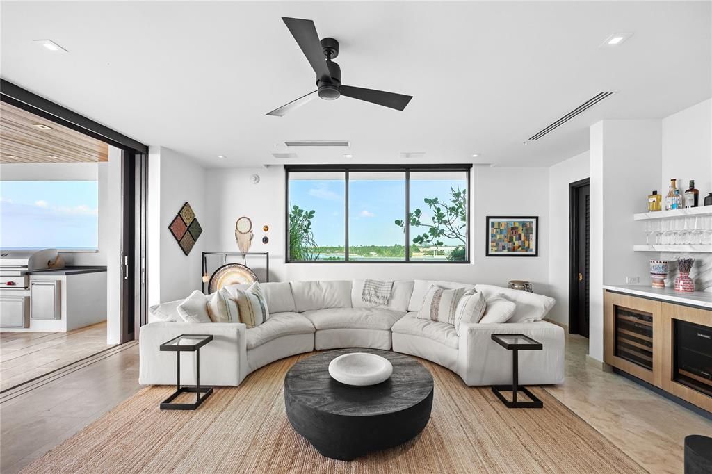 待售: $21,500,000 (4 贝兹, 5 浴室, 4265 平方英尺)