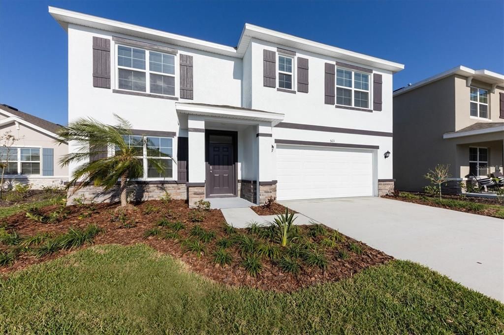 Active With Contract: $3,600 (5 beds, 3 baths, 2605 Square Feet)