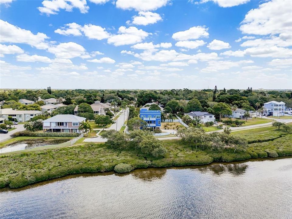 For Sale: $1,248,900 (3 beds, 2 baths, 1938 Square Feet)