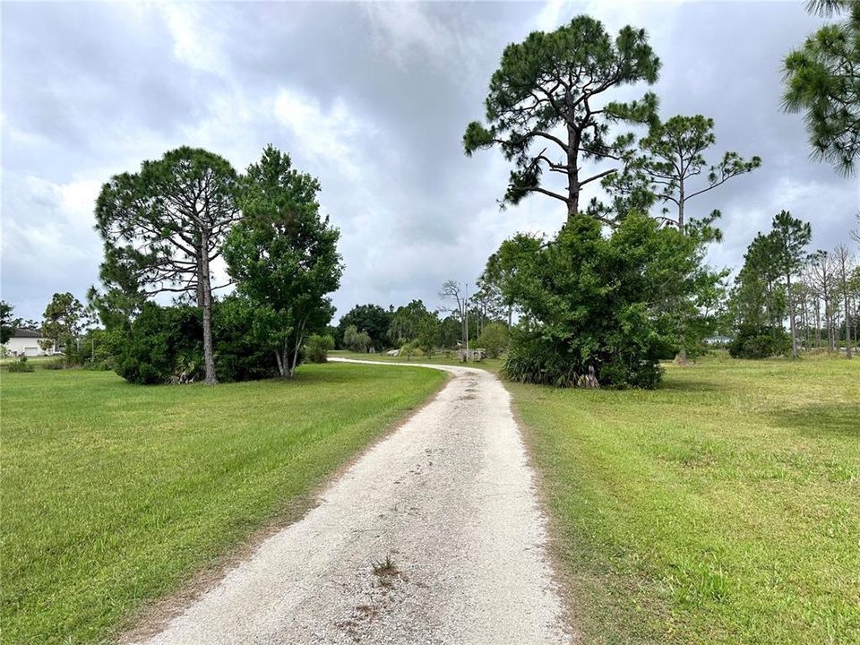 Active With Contract: $399,900 (3 beds, 2 baths, 1512 Square Feet)