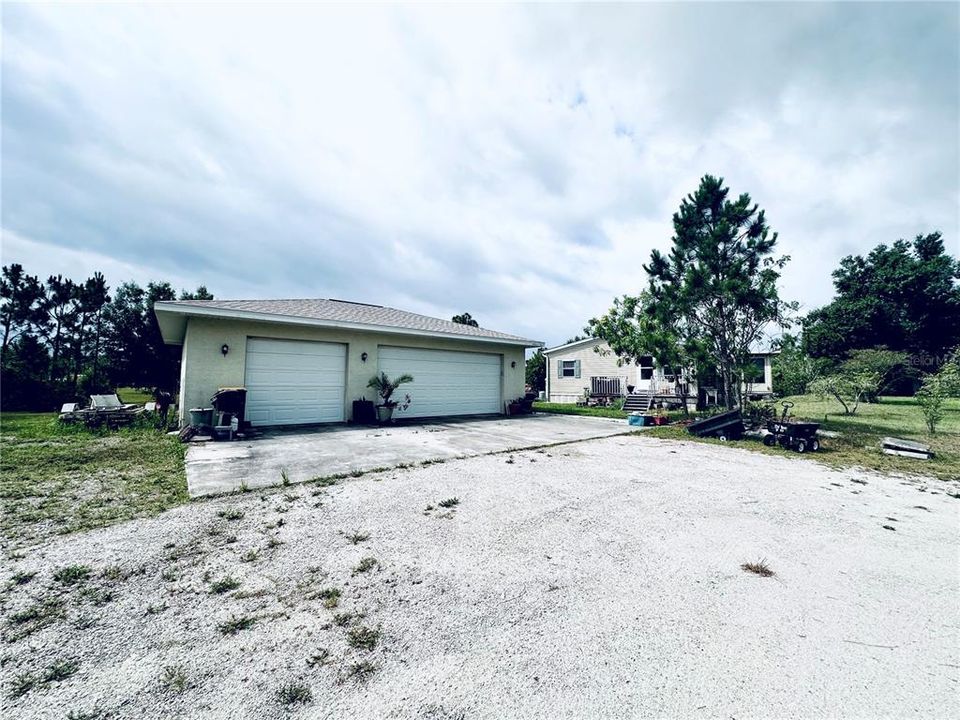 Active With Contract: $399,900 (3 beds, 2 baths, 1512 Square Feet)