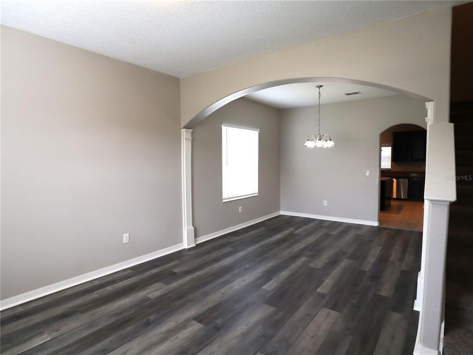 For Sale: $389,000 (4 beds, 2 baths, 2476 Square Feet)