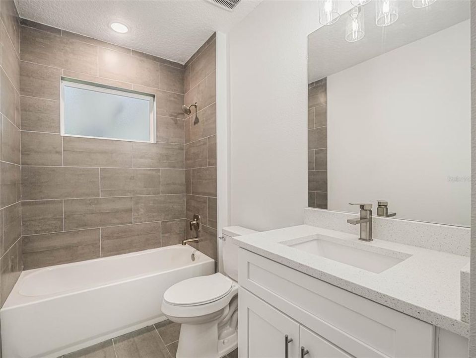 For Sale: $415,000 (4 beds, 2 baths, 1851 Square Feet)