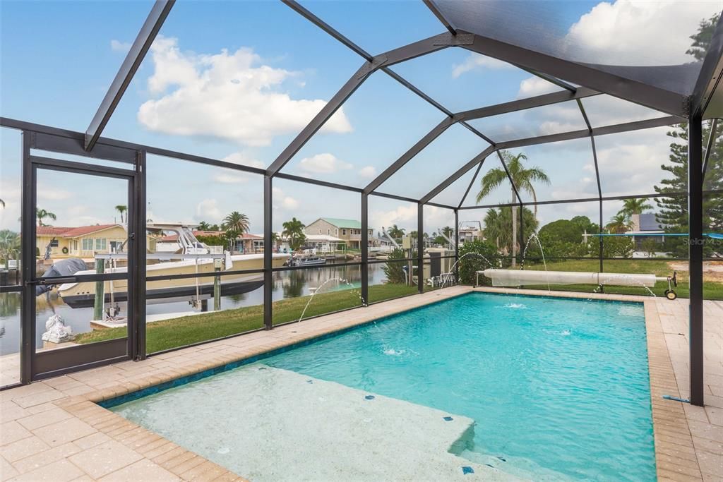 Recently Sold: $875,000 (3 beds, 2 baths, 1876 Square Feet)