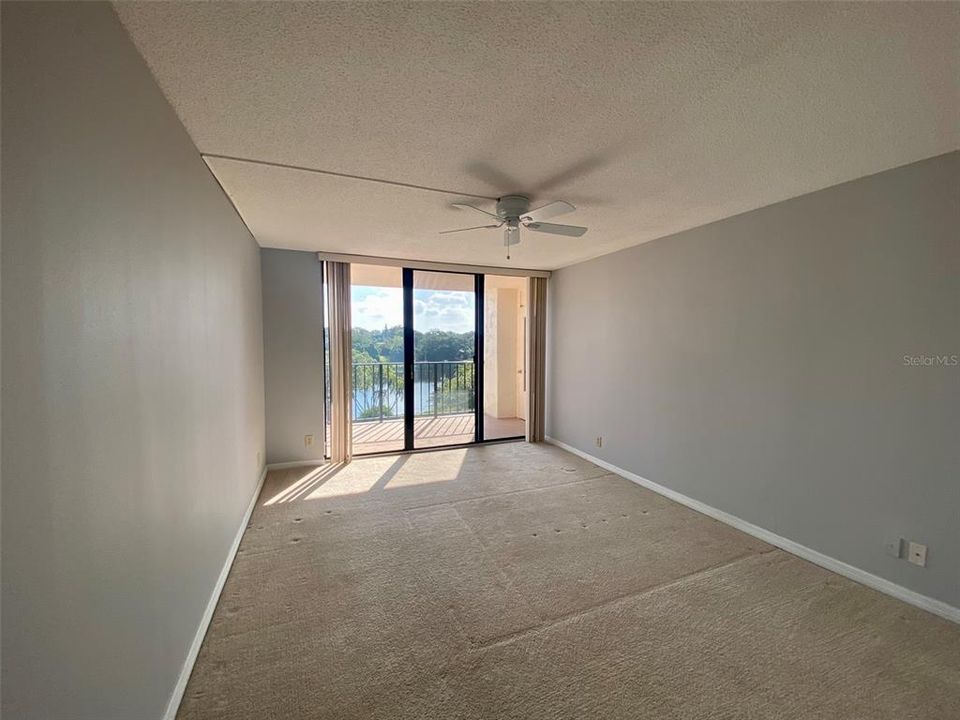 2nd Bedroom great lake views. can be used as an Office