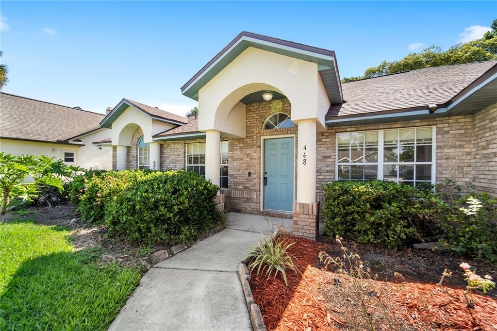 Active With Contract: $425,000 (4 beds, 2 baths, 2236 Square Feet)