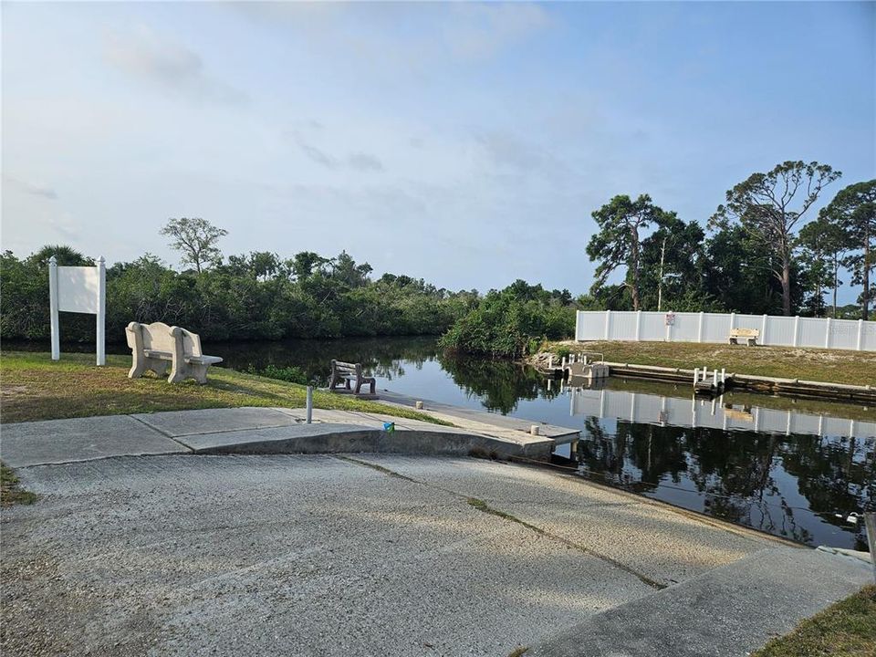 Access to Lemon Bay through scenic Oyster Creek