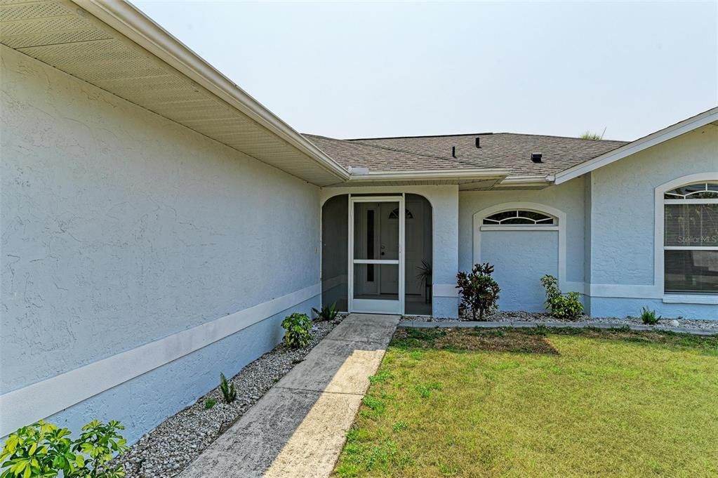 For Sale: $309,900 (3 beds, 2 baths, 1326 Square Feet)
