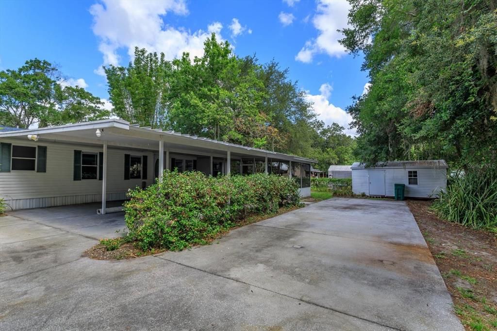 RV parking and 2 covered carports