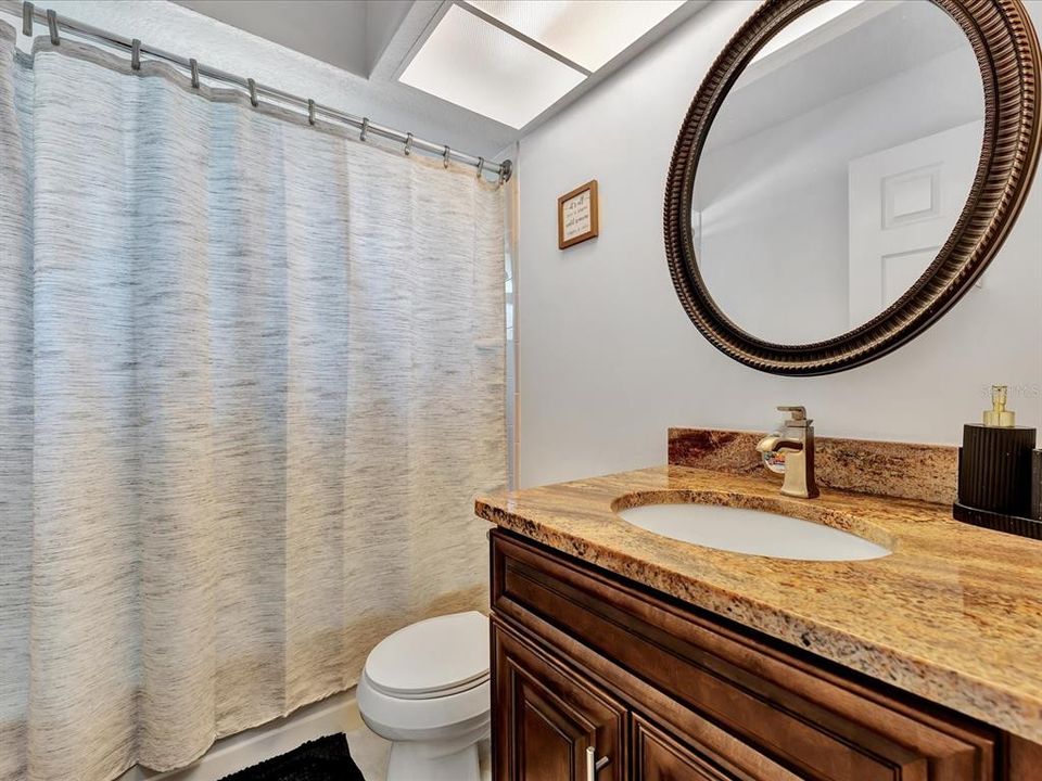 待售: $430,000 (3 贝兹, 2 浴室, 1756 平方英尺)