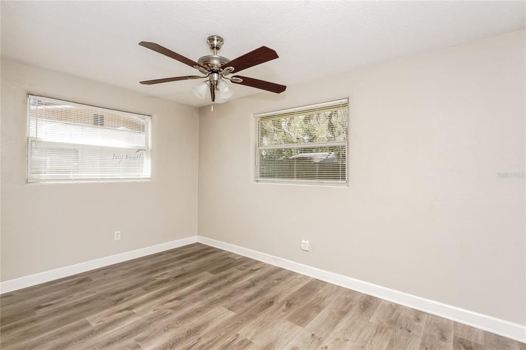 For Rent: $1,860 (3 beds, 2 baths, 1170 Square Feet)