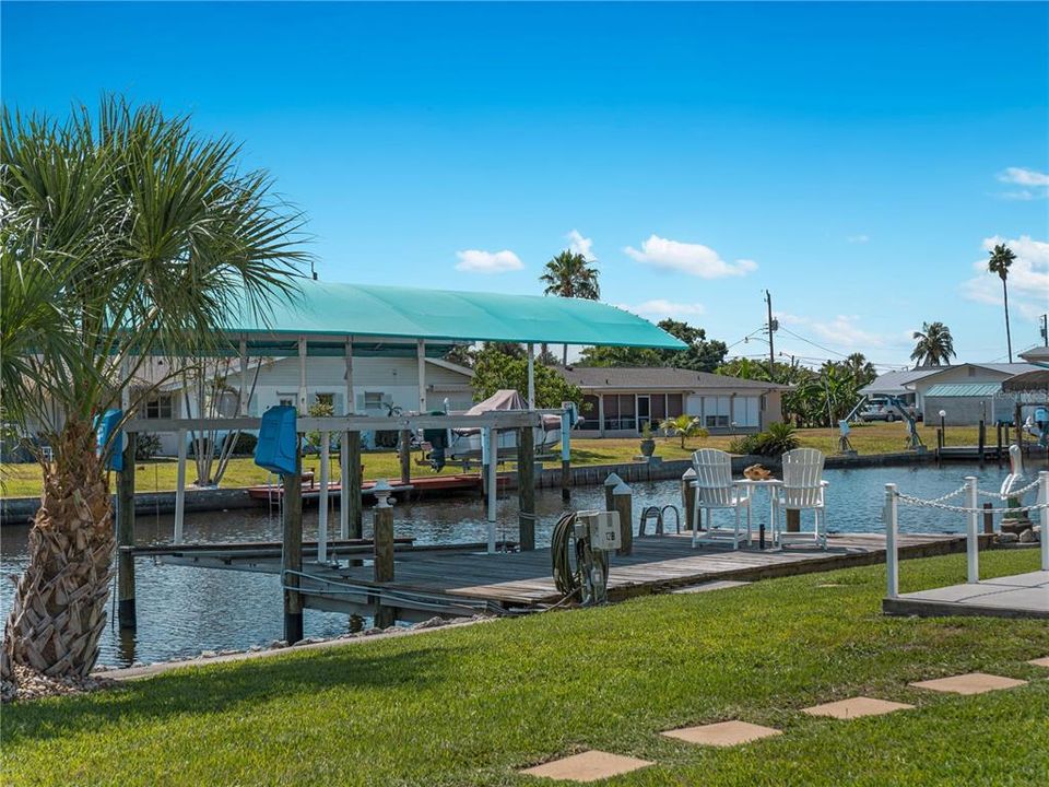 Active With Contract: $499,000 (2 beds, 2 baths, 1220 Square Feet)