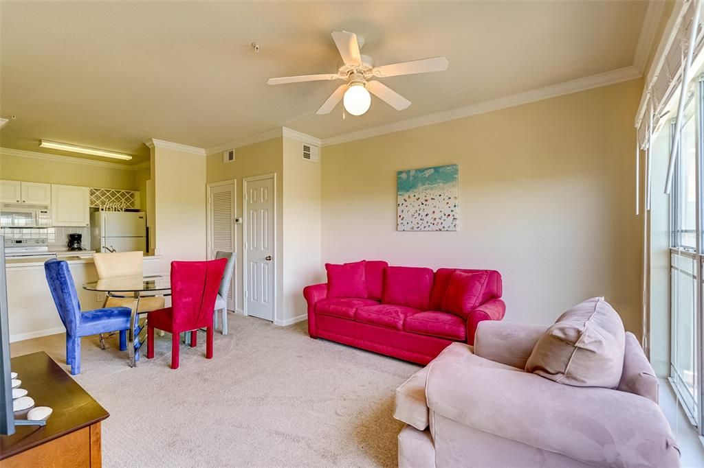 Recently Rented: $1,445 (1 beds, 1 baths, 660 Square Feet)