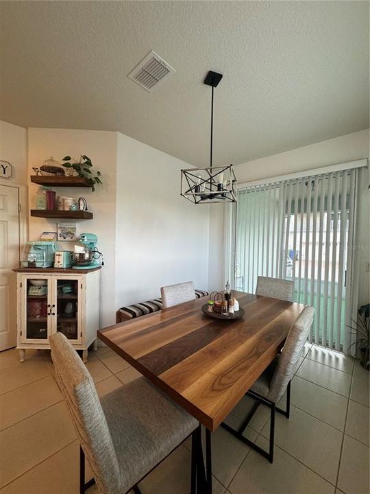 For Sale: $480,000 (4 beds, 2 baths, 2320 Square Feet)