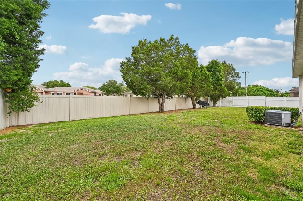 For Sale: $315,000 (3 beds, 2 baths, 1456 Square Feet)