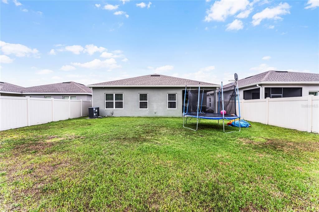 Active With Contract: $410,000 (4 beds, 2 baths, 2021 Square Feet)