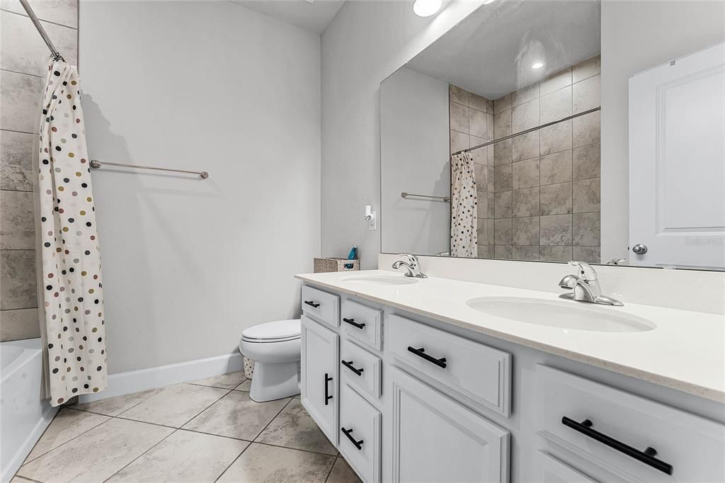 Active With Contract: $410,000 (4 beds, 2 baths, 2021 Square Feet)