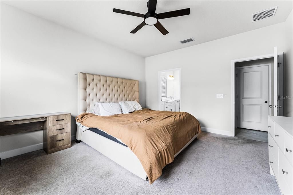 Active With Contract: $410,000 (4 beds, 2 baths, 2021 Square Feet)