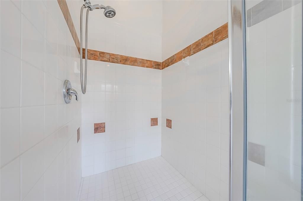 最近售出: $397,500 (3 贝兹, 2 浴室, 1749 平方英尺)