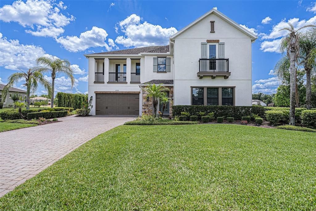 Active With Contract: $1,148,000 (5 beds, 4 baths, 4234 Square Feet)