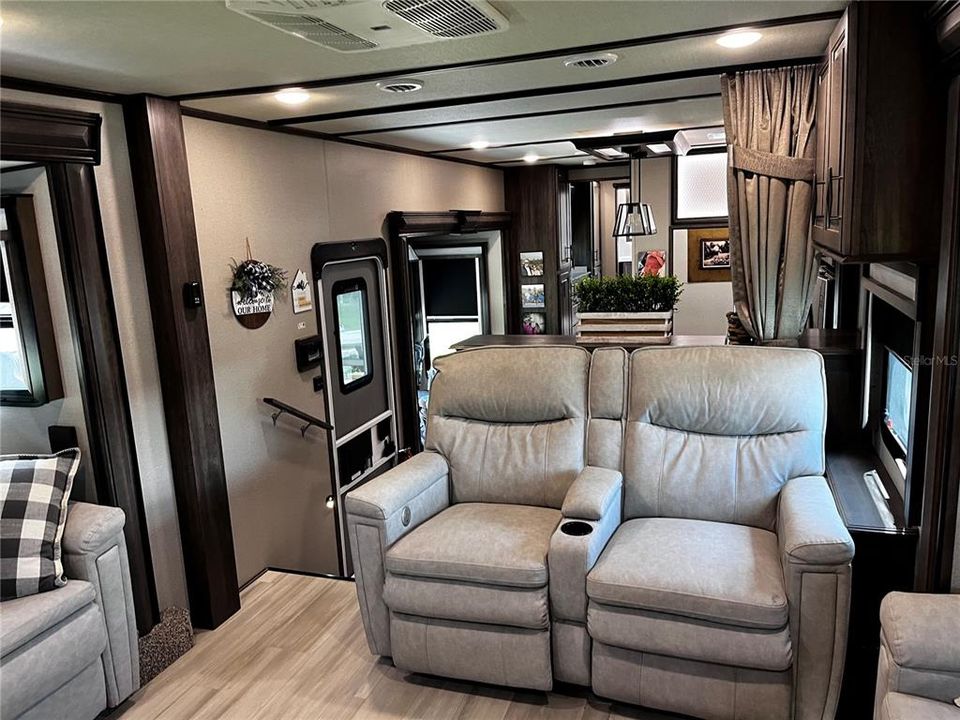 2021 Grand Design Solitude only $75,000 extra