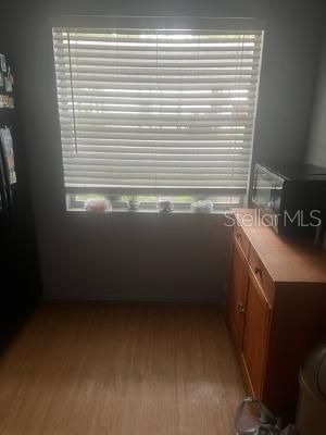 For Sale: $190,000 (2 beds, 2 baths, 1060 Square Feet)