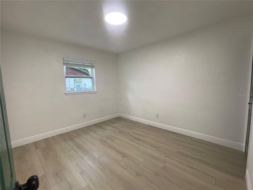 Recently Sold: $232,000 (2 beds, 1 baths, 672 Square Feet)