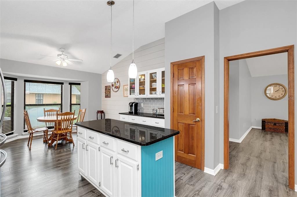 Active With Contract: $479,900 (3 beds, 3 baths, 2013 Square Feet)