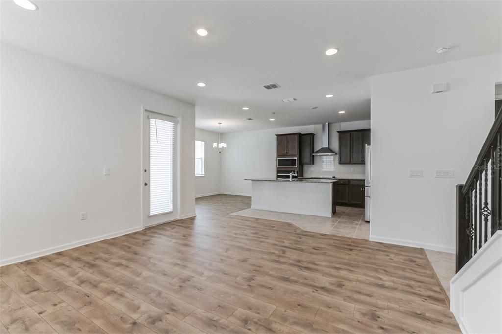 Active With Contract: $4,750 (4 beds, 3 baths, 2071 Square Feet)