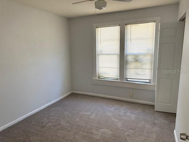 For Rent: $1,700 (2 beds, 1 baths, 792 Square Feet)