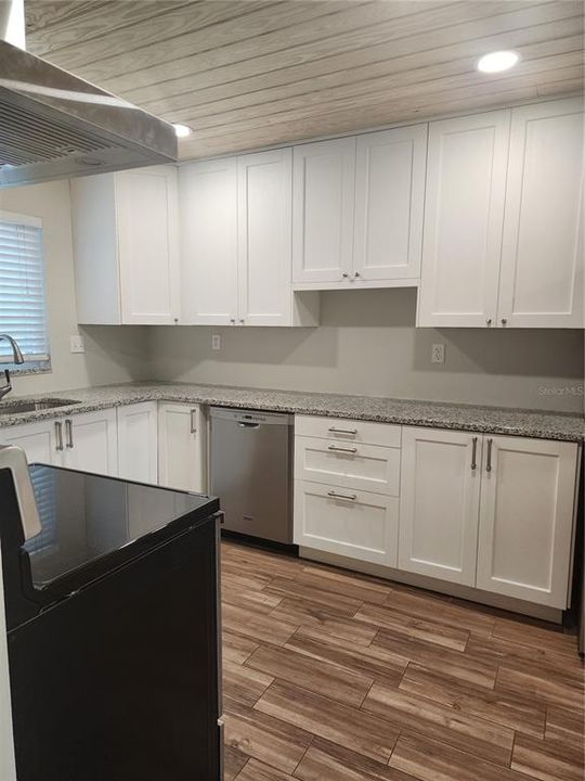 For Rent: $1,869 (2 beds, 1 baths, 1125 Square Feet)
