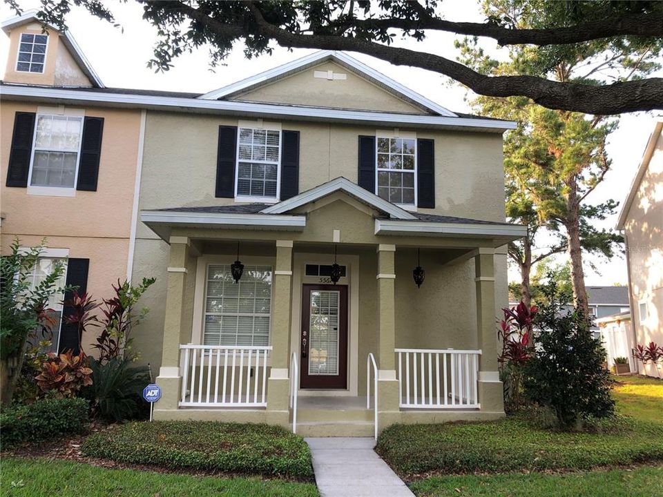 Recently Rented: $2,690 (3 beds, 2 baths, 1579 Square Feet)