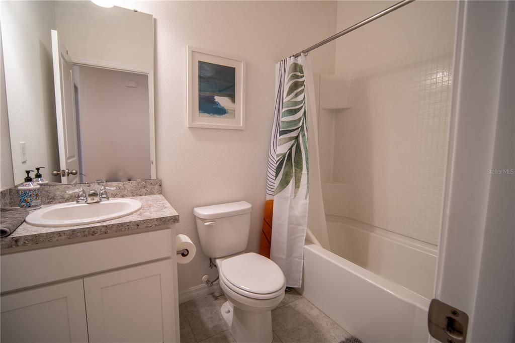 Active With Contract: $2,390 (3 beds, 2 baths, 1662 Square Feet)