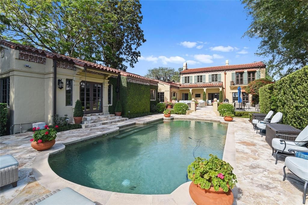 For Sale: $7,250,000 (4 beds, 4 baths, 4581 Square Feet)