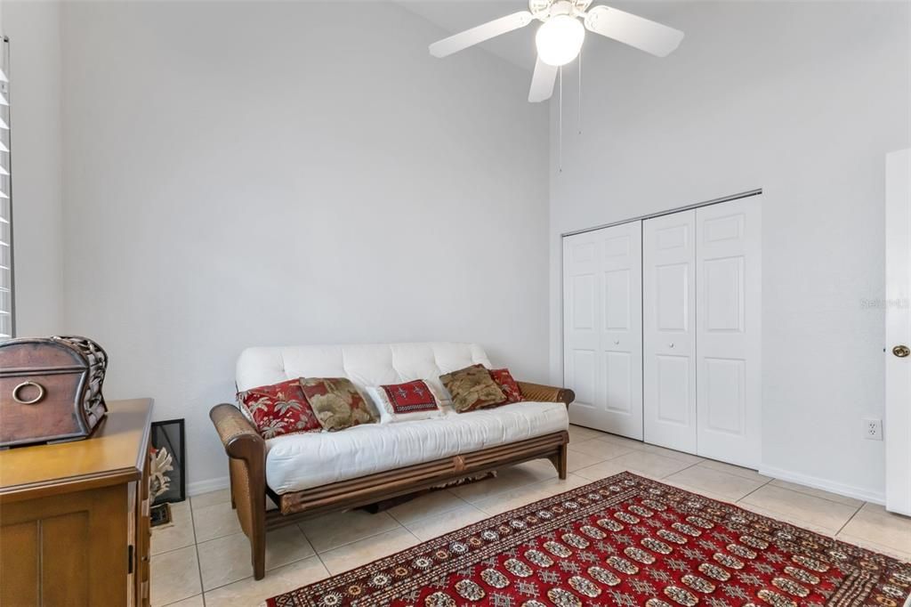 For Sale: $397,500 (3 beds, 2 baths, 1631 Square Feet)