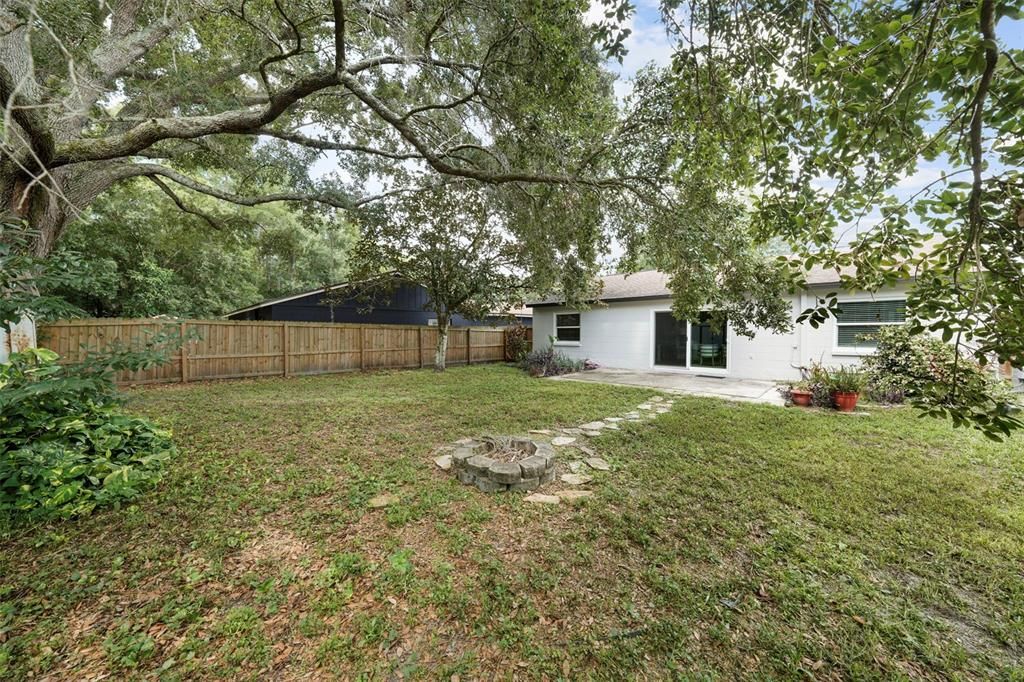 For Sale: $430,000 (4 beds, 2 baths, 1328 Square Feet)