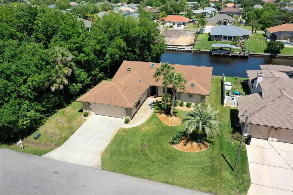 Active With Contract: $439,000 (3 beds, 2 baths, 2106 Square Feet)