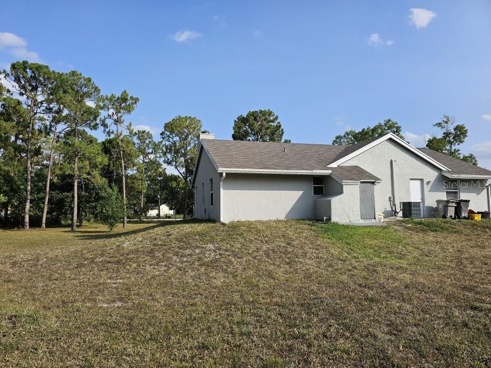 For Sale: $600,000 (3 beds, 2 baths, 1680 Square Feet)