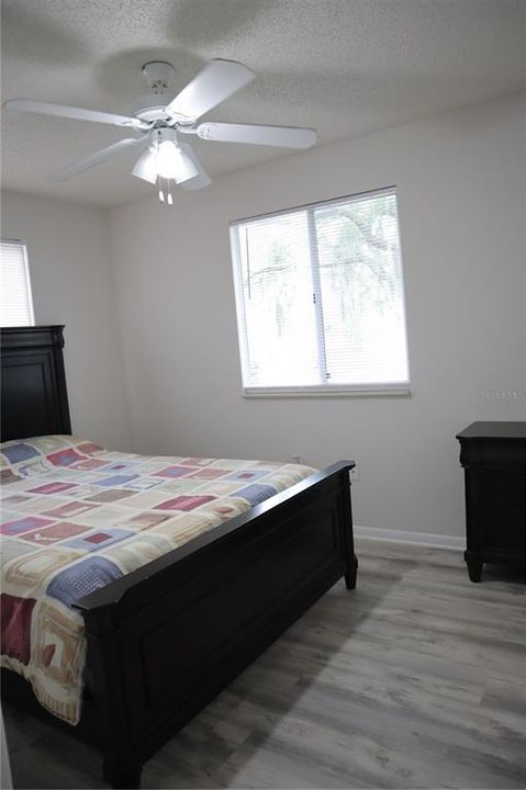 For Sale: $169,900 (2 beds, 1 baths, 798 Square Feet)