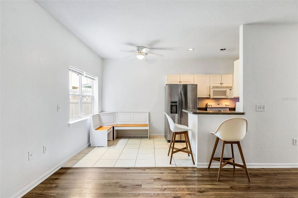 Active With Contract: $316,900 (2 beds, 2 baths, 1790 Square Feet)