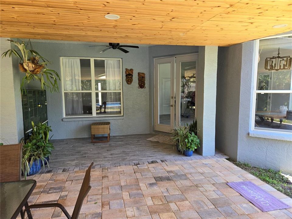 For Sale: $440,000 (3 beds, 2 baths, 1798 Square Feet)