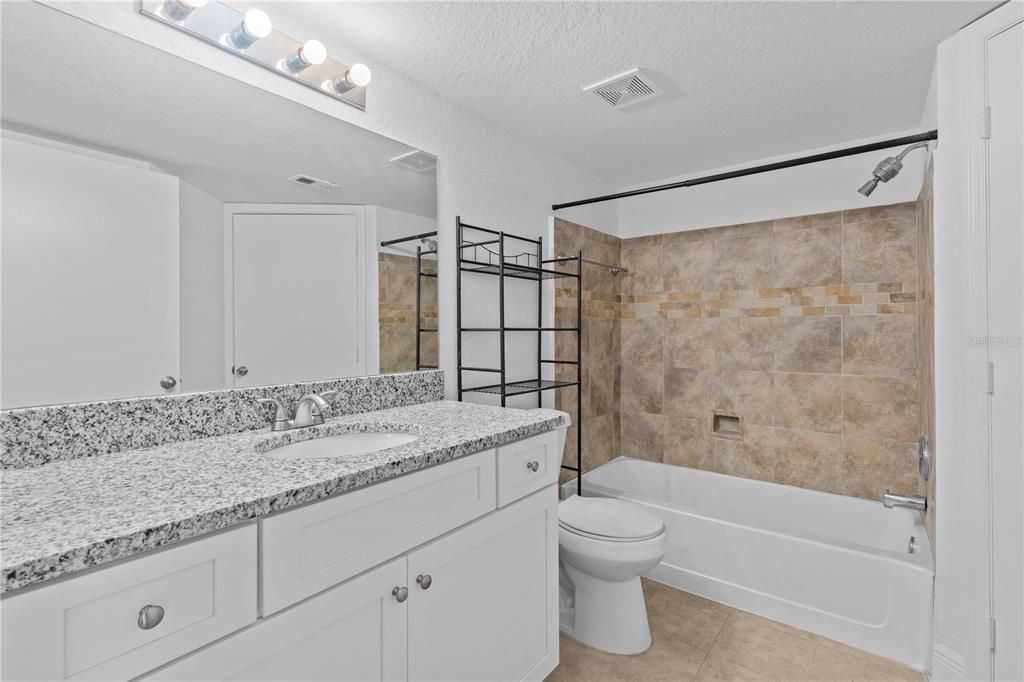 Недавно арендовано: $1,799 (2 спален, 2 ванн, 1026 Квадратных фут)