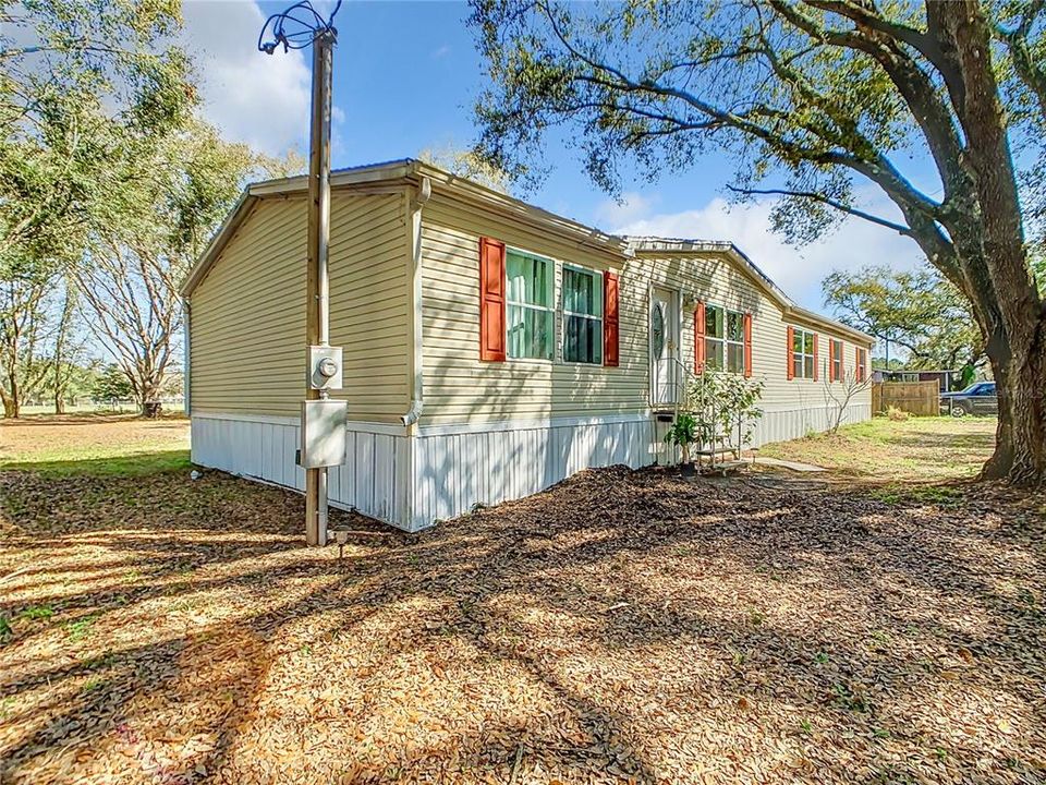 Active With Contract: $285,000 (4 beds, 2 baths, 1944 Square Feet)