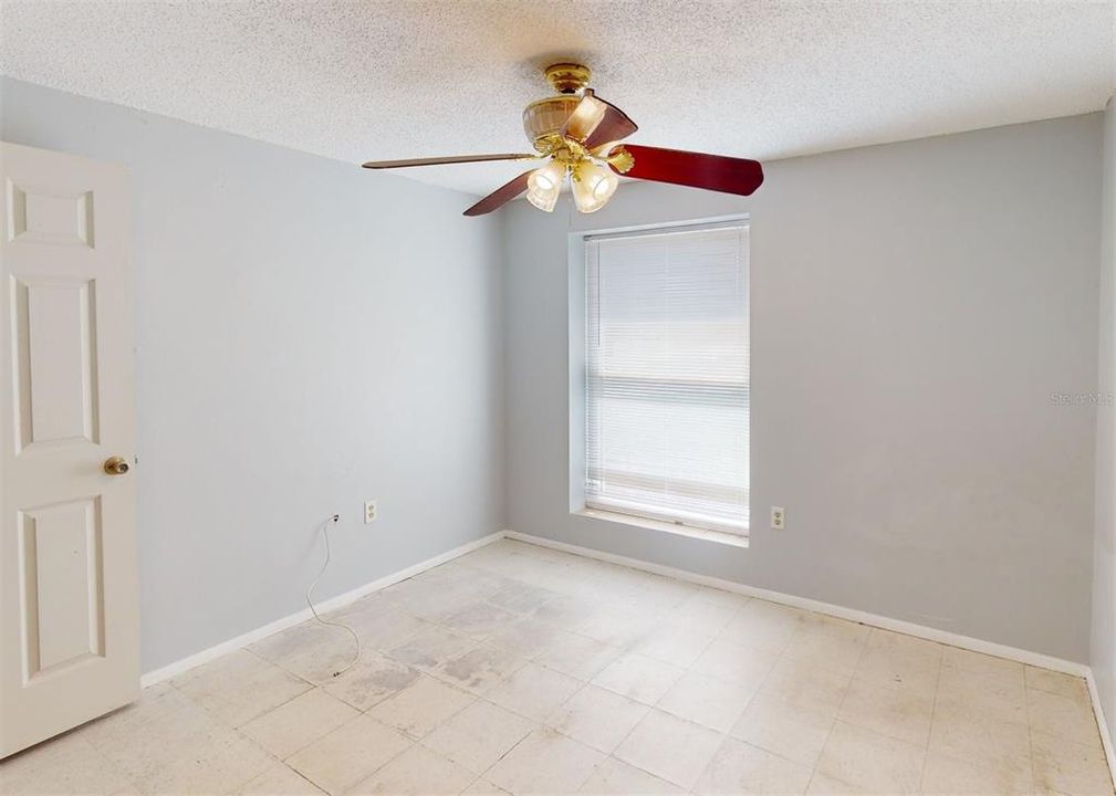 For Sale: $225,000 (3 beds, 2 baths, 1364 Square Feet)