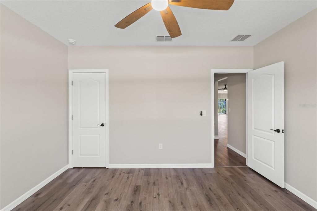 Active With Contract: $450,000 (4 beds, 2 baths, 1876 Square Feet)