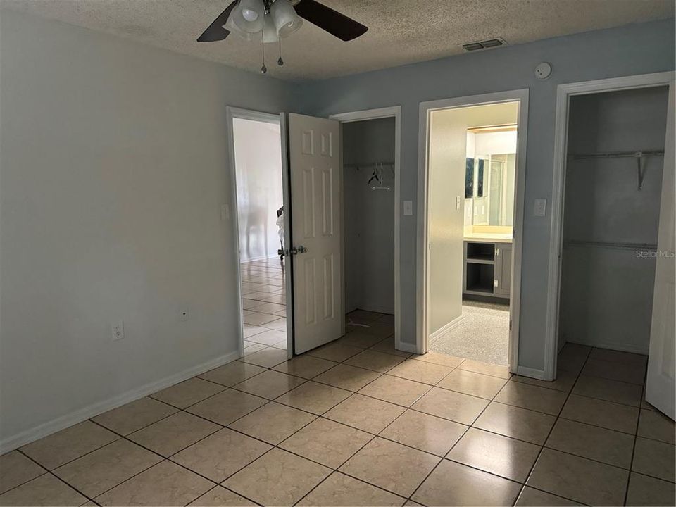 For Sale: $280,000 (3 beds, 2 baths, 1210 Square Feet)