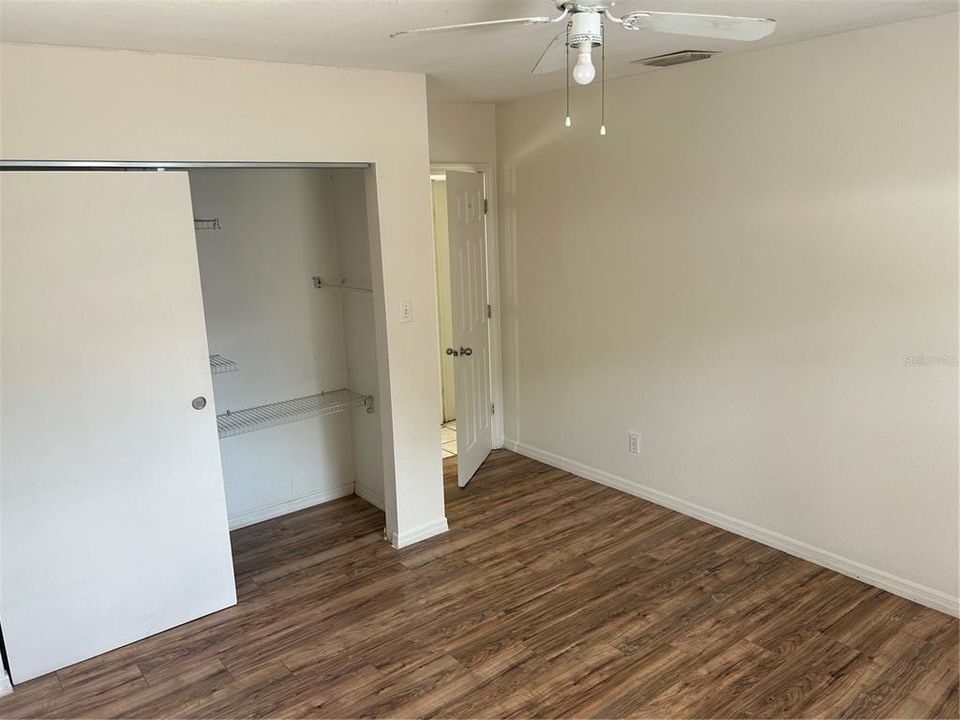 For Rent: $1,900 (2 beds, 2 baths, 868 Square Feet)