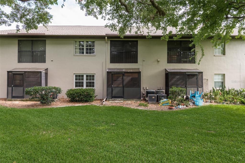 Active With Contract: $130,000 (1 beds, 1 baths, 620 Square Feet)