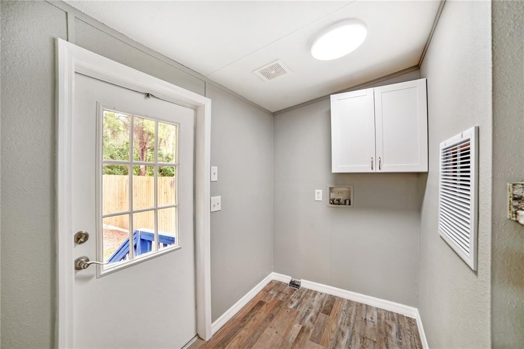 LAUNDRY ROOM & BACK DOOR